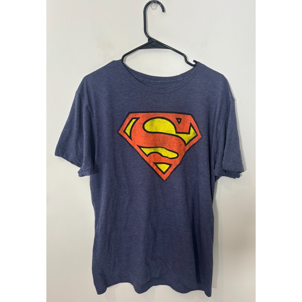 DC Superman T-Shirt Size Large
